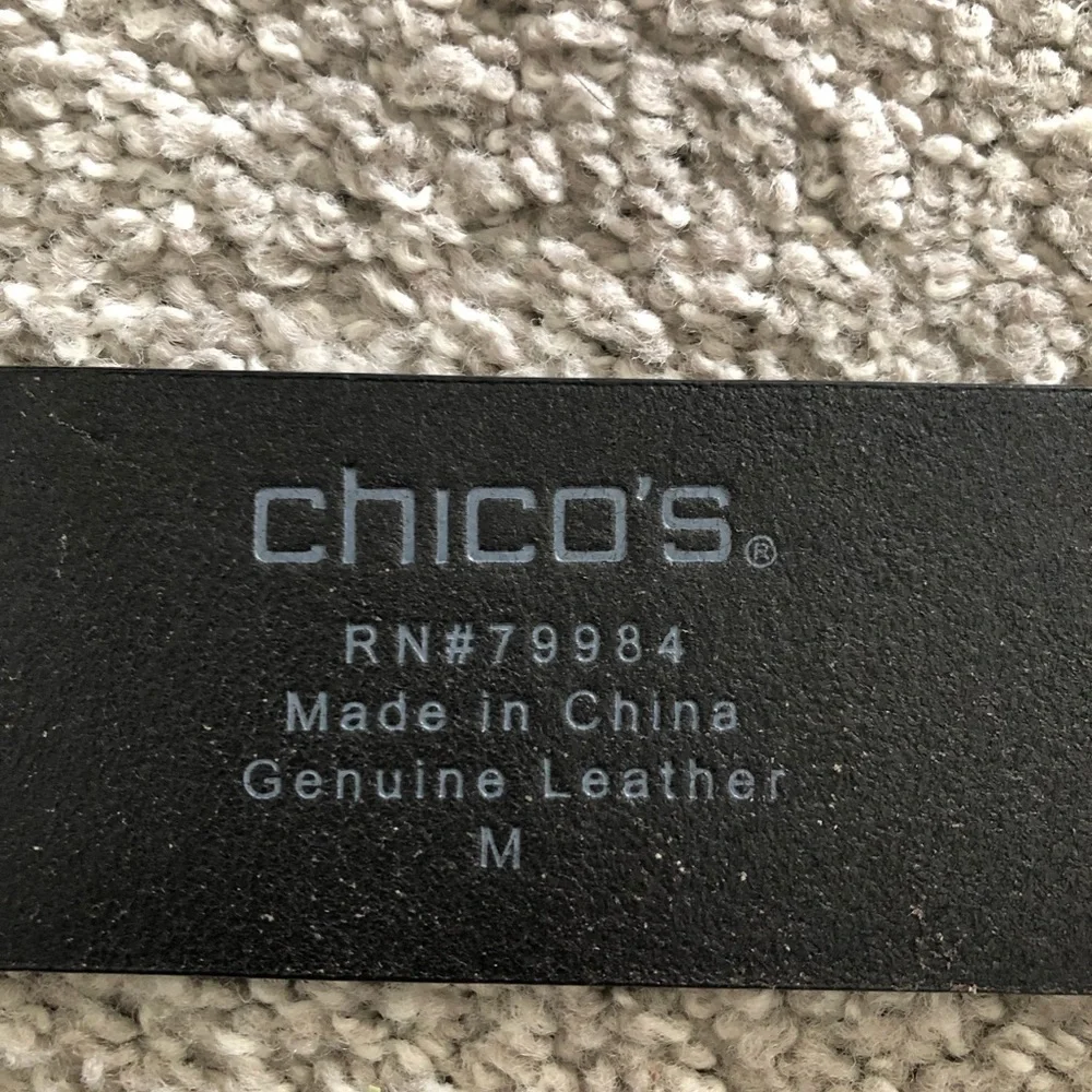 Chicos Silver Buckle Leather Belt Womens size M